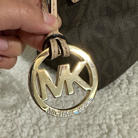 Michael Kors Shoulder Bag - Picture 4 of 7